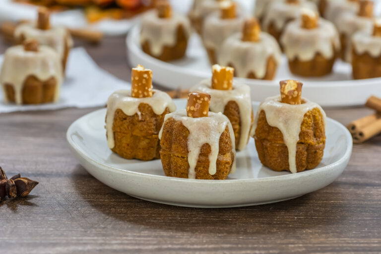 Mini Pumpkin Bundts